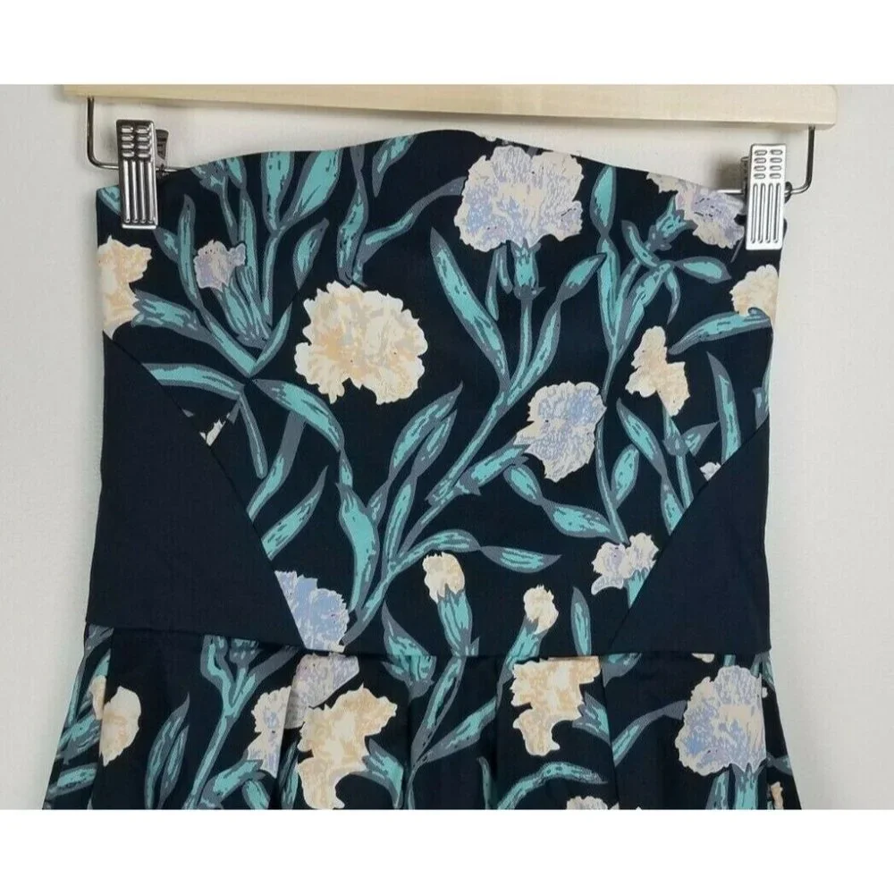 French Connection Sz. 2 Carnation Floral Strapless Short Dress W/ Pockets NWT - Picture 3 of 7